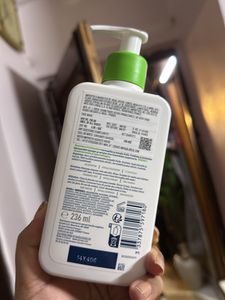 Cera Ve Hydrating Cleanser