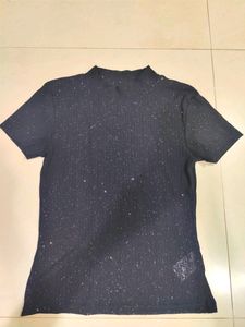 Tissue Black Tee