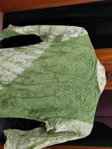 Beautiful Green Coloured Ethnic Gown