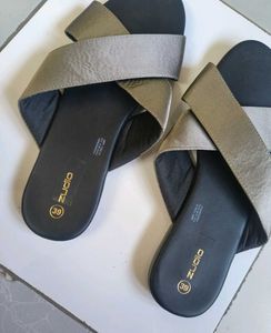 Zudio - Women Cross Strap Flats 😍