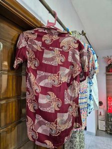 Show Guy Print Button-Down Shirt