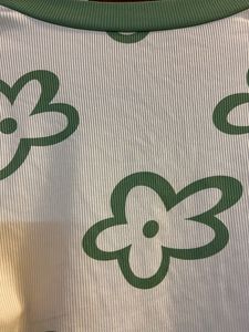 Urbanic Cute Long Sleeve Crop Top