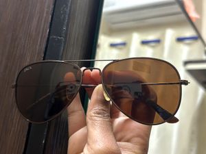 Stylish Aviator Sunglasses