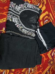 Embroidered Black Kurti