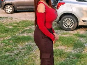 Spider-Man Inspired Ribbed Top