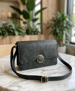 Chic Crossbody Bag