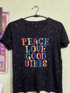 H&M 'Peace Love Good Vibes' Tee