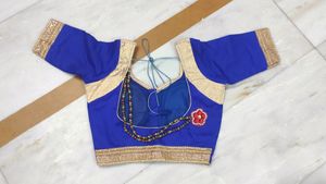 Beautiful Choli With Latest Blouse Design