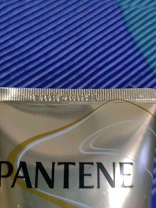 Pantene Miracle Rescue collagen repair conditioner