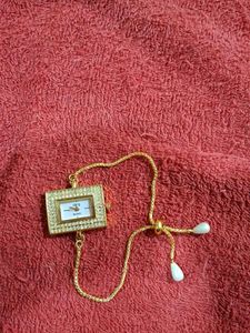 Elegant Gold Bracelet Watch