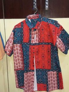 Patterned Men's Shirt
