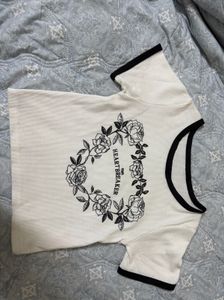 URBANIC Cute Heartbreaker Graphic Tee