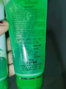 Nexa Neem &amp; Aloevera Face Wash