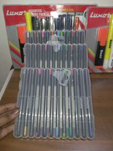 858 Rupees ,Luxor Assorted Pen and Marker Set