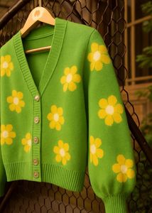 🌼 Daisy Bloom Green Knit Cardigan