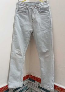 Light Wash Denim Jeans (+free gift🎁)