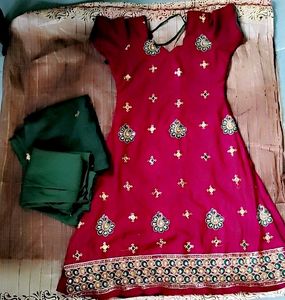 Meroon Colour Kurti