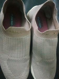 Comfortable For Walking Smooth Sole