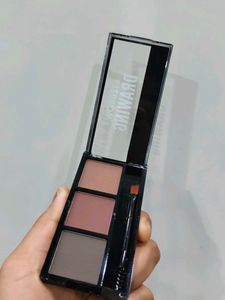 HILARY RHODA Eyebrow Drawing