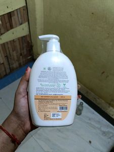 Mama Earth Body Lotion