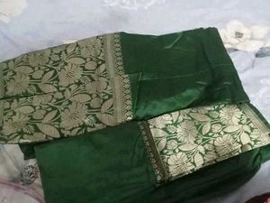 Elegant Green Banarasi silk  Kurta Set