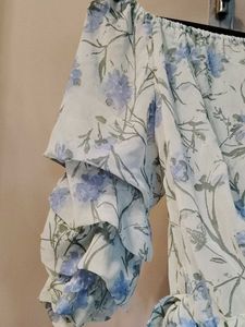 Floral Off-Shoulder Top