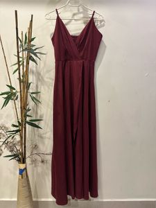 Elegant Burgundy Maxi Dress