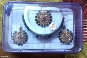 Neckless Set