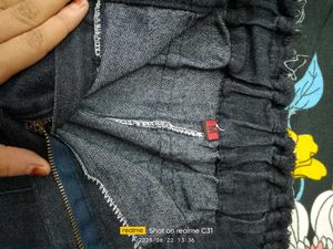 👖