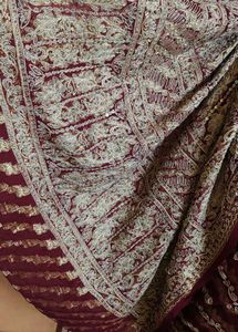 Elegant Maroon &amp; Gold Saree 😍
