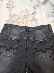Straight Fit Jeans