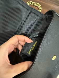 Victoria&#39;s Secret Crossbody Bag