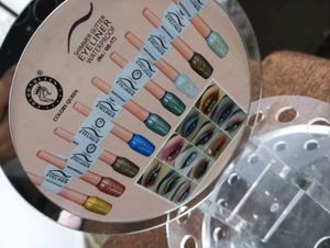 Makeup Brush Holder