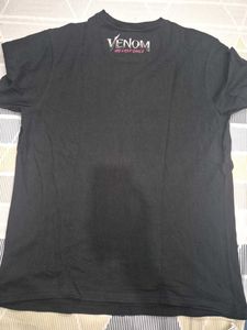 black venom tshirt