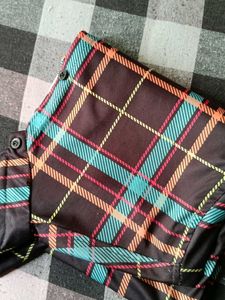 XL Plaid Print Shirt