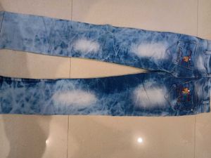 Trendy Blue Faded Cotton Jeans–Slim Fit,Expandable