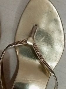 Womens Stones Golden Chappal