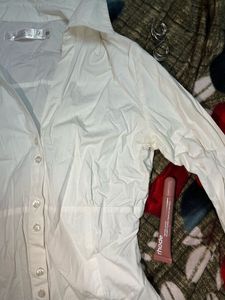 Both White Button-Down Shirt (shirt Bust 30 2nd32