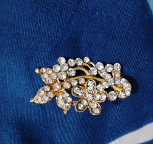 Beautiful Saree Pin❤️❤️