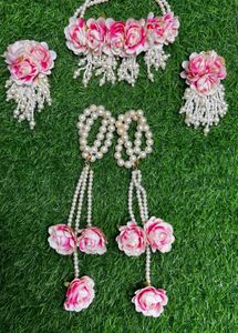 Floral Jewellery Set