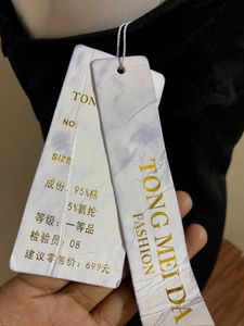 Elegant Black One-Shoulder Gown