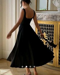 Elegant Black Square Neck Midi Dress