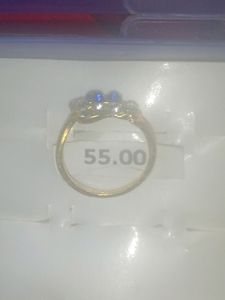Earings