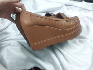 Brown Wedges