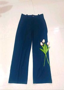 Crop Top, Kotty Trouser