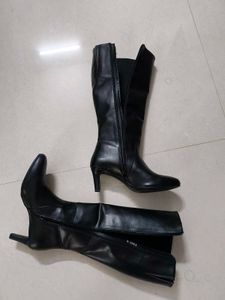 ELLE Brand New Knee High Boots- Min 1660 Rupees.