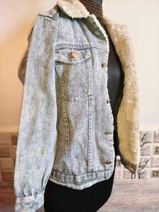 Fuzzy Collar Denim Jacket