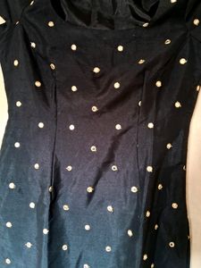 Indya black colour strikeshot kurta with mirror wo