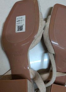 Knot Detail Heeled Sandals