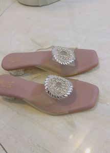 Stone Work Heel Party Wear Footwear For Low Rate